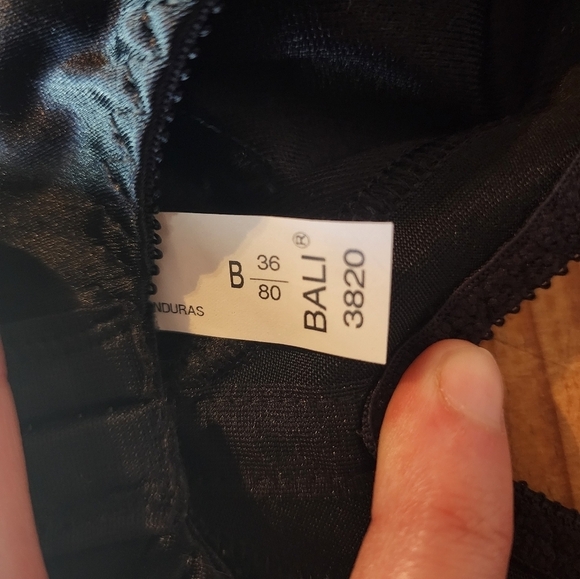 Bali Double Support Unlined Comfort Wire Free Bra Size 36B - Picture 3 of 5